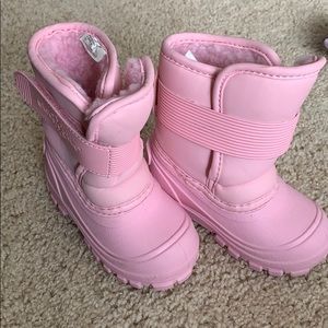 Stride rite snowboots